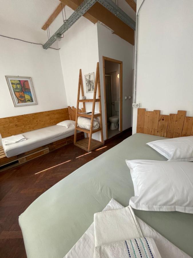 Victoria Poshtel Bucharest Vandrehjem Eksteriør billede