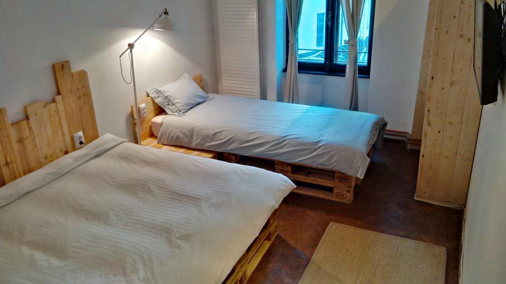 Victoria Poshtel Bucharest Vandrehjem Værelse billede