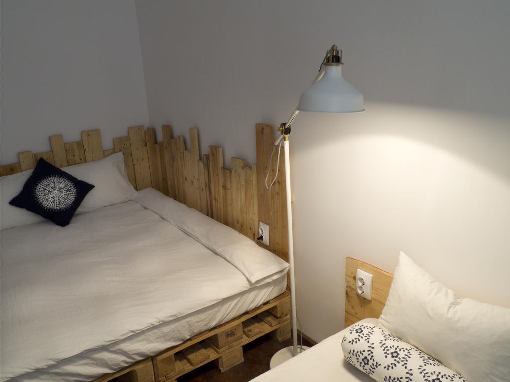 Victoria Poshtel Bucharest Vandrehjem Værelse billede