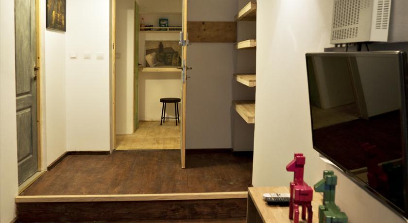 Victoria Poshtel Bucharest Vandrehjem Eksteriør billede