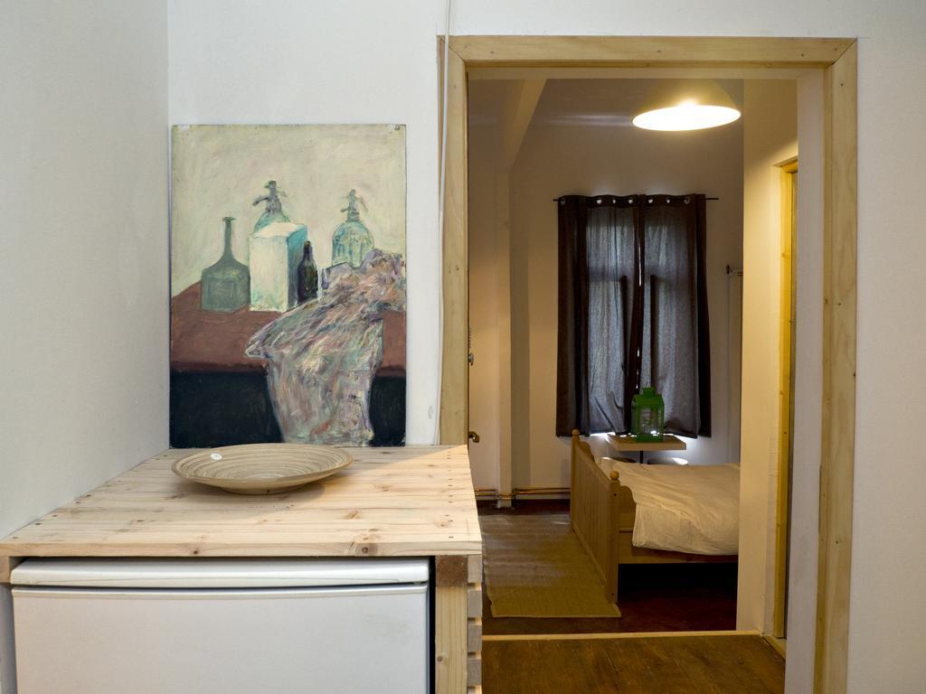 Victoria Poshtel Bucharest Vandrehjem Eksteriør billede