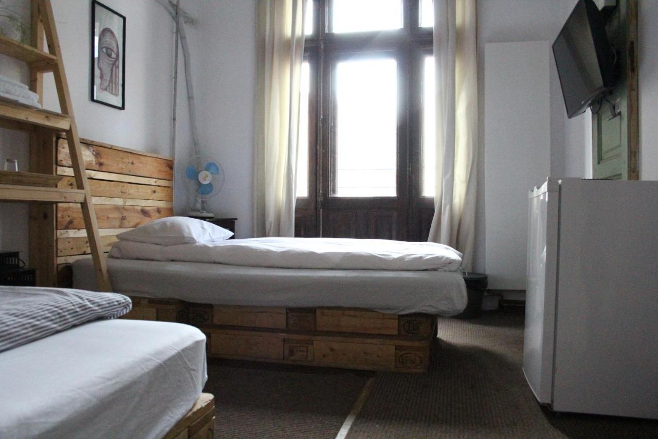 Victoria Poshtel Bucharest Vandrehjem Eksteriør billede