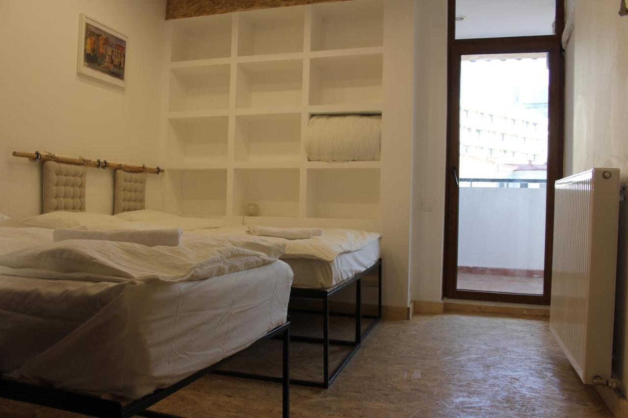 Victoria Poshtel Bucharest Vandrehjem Eksteriør billede